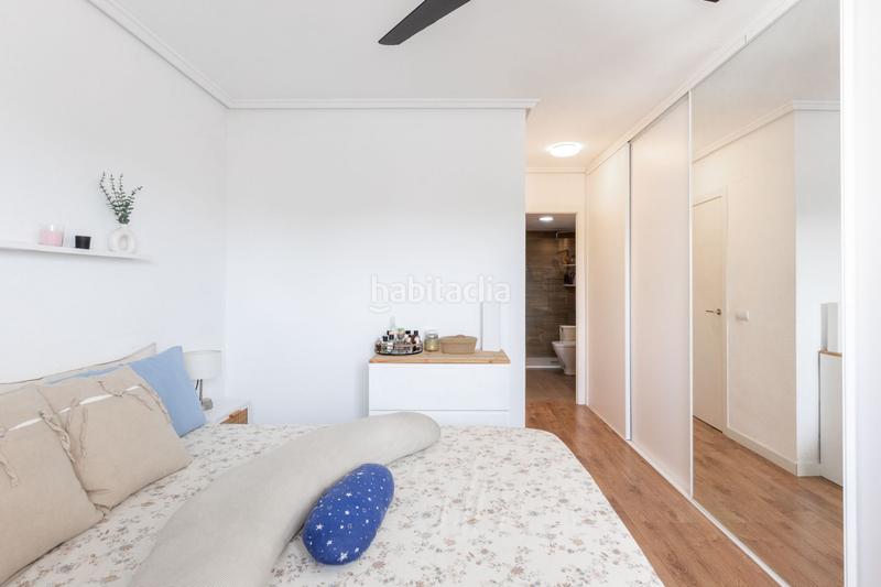 Foto d9a72185-101e-4099-af86-eccb5c134811. Flat in Casas Verdes - Ermita Godella