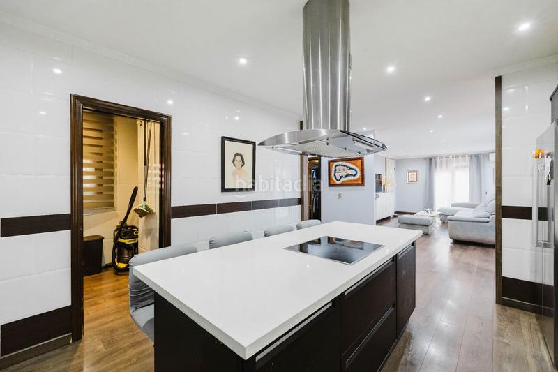 Foto 56d70789-c19d-40bd-8ff3-60916a159f7e. Casa  en venta costa málaga en Urbanización Santa Rosa Torrox