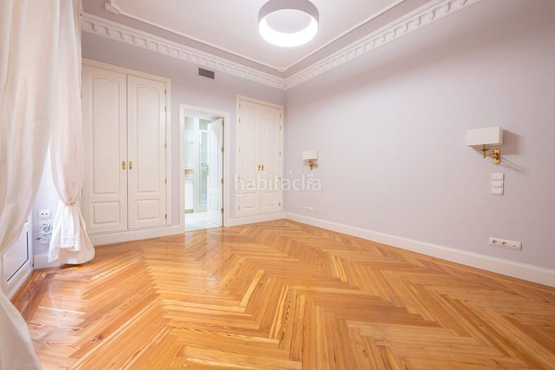 Foto 4cece967-cfc5-4cda-b830-03871e62444c. Affitto appartamento con riscaldamento in Recoletos Madrid