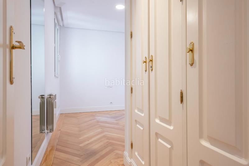 Foto 1fb7531d-f80d-4bbb-8bd0-e6025deff01b. Miete etagenwohnung mit heizung in Recoletos Madrid