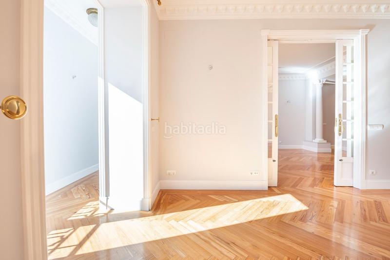 Foto ca3ce464-a957-4162-bf60-bd223079ab59. Miete etagenwohnung mit heizung in Recoletos Madrid