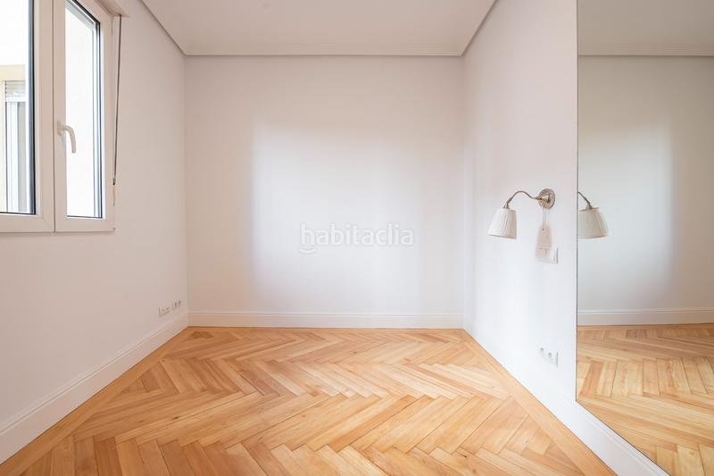 Foto 1149bd52-605d-4fef-acd1-369f1e6cea4c. Rent flat with heating in Recoletos Madrid