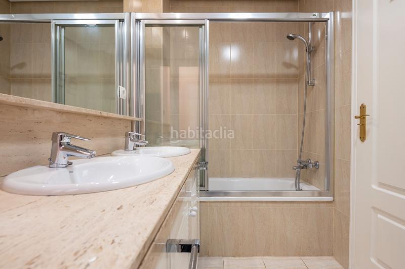 Foto 245c98e1-944d-4974-9ee5-caf4f512ac17. Rent flat with heating in Recoletos Madrid