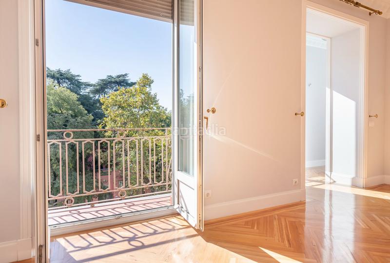 Foto 33aae94c-5425-4d51-b09a-9fc3617d39c6. Rent flat with heating in Recoletos Madrid