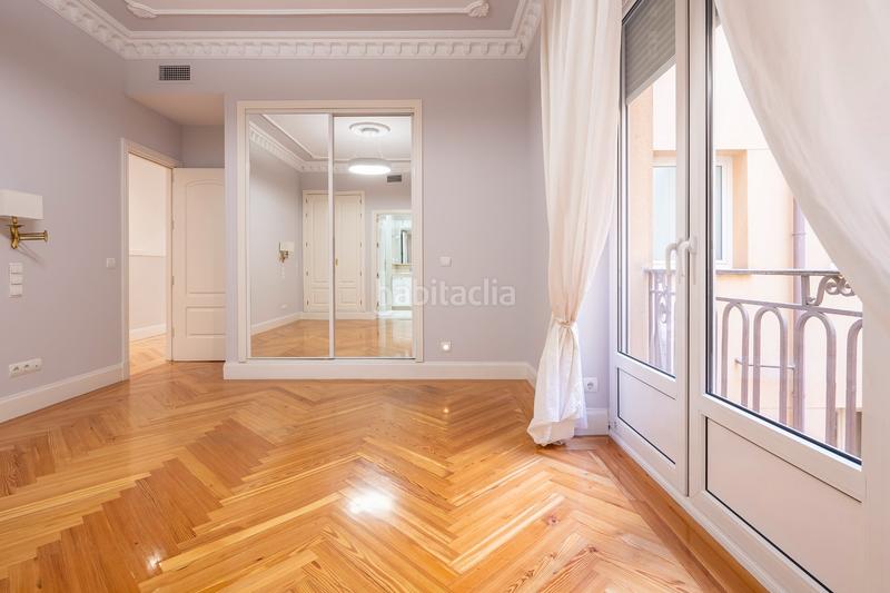 Foto 73f1d1fc-5e60-458c-a8e7-5e969b61d2df. Rent flat with heating in Recoletos Madrid
