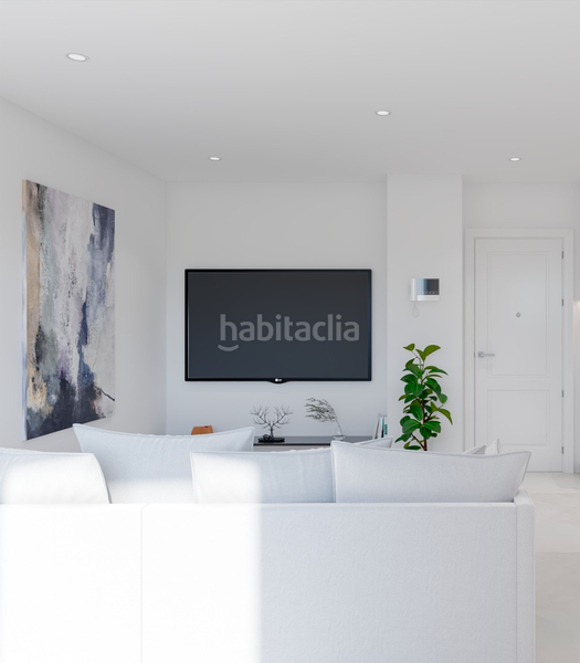 Foto 10329568-98b5-40e2-a6d6-6547f6b0d195. Attico con piscina in Centro Torre del Mar