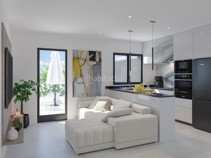 Foto 6eb91891-cda6-4dbc-9a41-c3b81c26cee3. Attico con piscina in Centro Torre del Mar