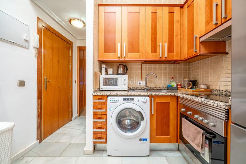 Foto 53b7a365-7422-4f10-9d6f-113b87399e6f. Zweistöckige wohnung mit heizung in Fuente del Berro Madrid