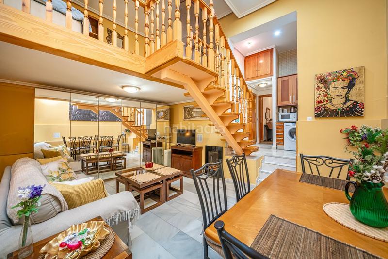 Foto b8dbe9d2-381a-48b3-9744-8171cc84a769. Zweistöckige wohnung mit heizung in Fuente del Berro Madrid