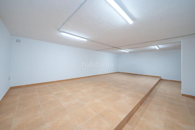 Foto 21fb582f-1355-46fd-8c36-e4f130413e5c. Edifici a Centro - Muelle Pesquero Torrevieja