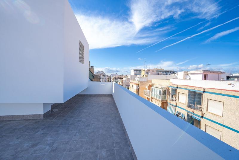 Foto c8ac2c5a-92cd-4f02-99a2-0a2fe1b0a93f. Edifici a Centro - Muelle Pesquero Torrevieja