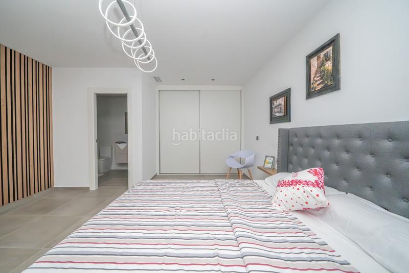 Foto ea371c88-54a1-429d-a4ae-ca7fb306c40d. Edifici a Centro - Muelle Pesquero Torrevieja