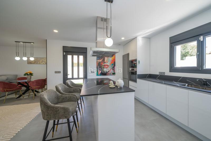 Foto 0194b312-929e-441b-b0d5-99afab53357d. Xalet amb calefacció piscina a Aguas Nuevas Torrevieja