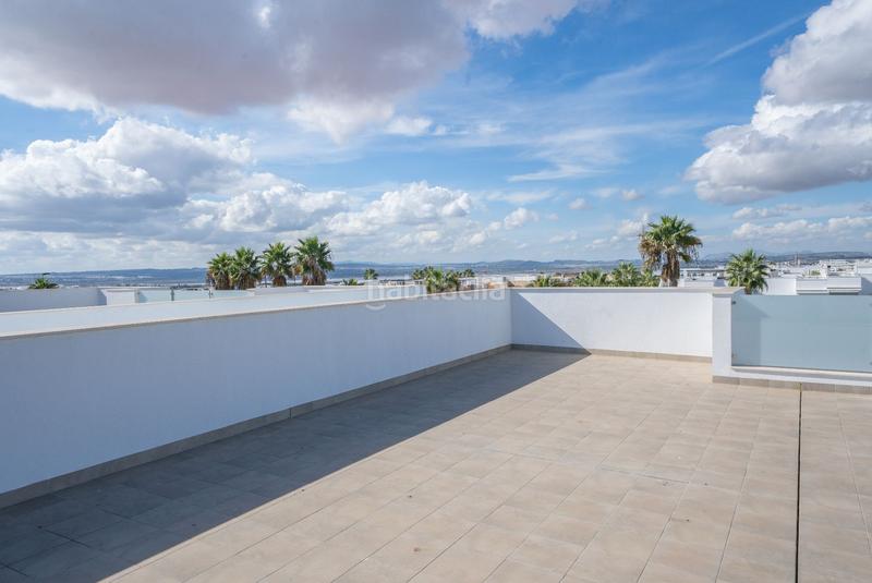 Foto 6d2c75f6-e9c7-4890-a912-eb62cb548254. Xalet amb calefacció piscina a Aguas Nuevas Torrevieja