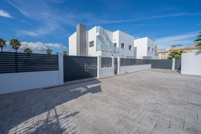 Foto 7a603c36-8a5a-4291-b11e-704f63c42b9c. Xalet amb calefacció piscina a Aguas Nuevas Torrevieja