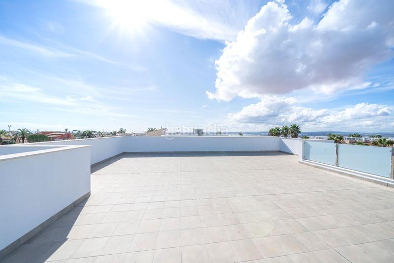 Foto 8afc0c57-728d-4d76-8343-f6e7d65ca811. Xalet amb calefacció piscina a Aguas Nuevas Torrevieja