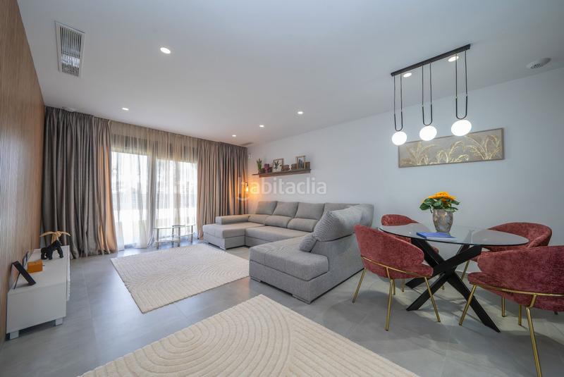 Foto 9571b476-df1c-4285-a57c-62b78a7c3e01. Xalet amb calefacció piscina a Aguas Nuevas Torrevieja