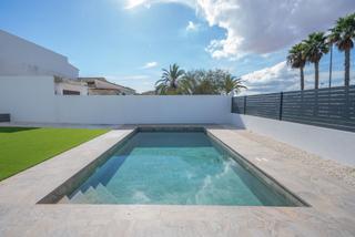 Chalet en Aguas Nuevas. Villa en venta  torrevieja, alicante