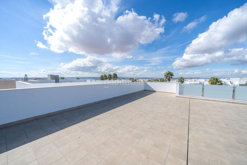 Foto e910a7e2-5dd4-4c51-9cef-c562de89216f. Xalet amb calefacció piscina a Aguas Nuevas Torrevieja