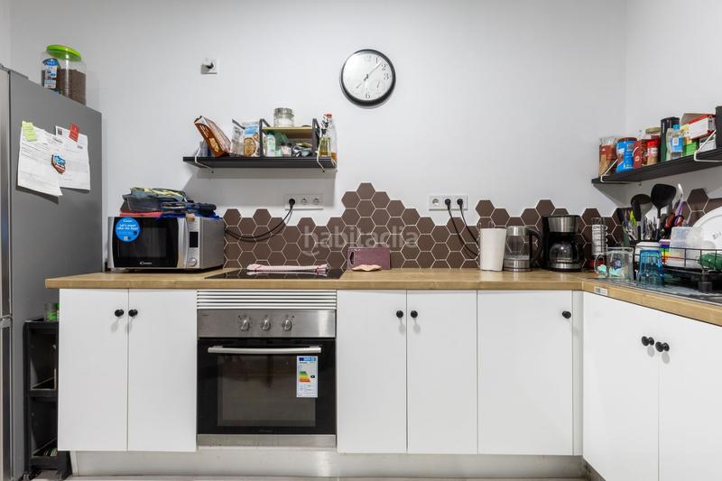 Foto 5d34a5c8-b818-4e17-aa06-672c669bdc17. Piso bajo en venta en El Molí Torrent