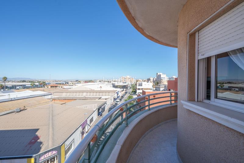 Foto ce38469f-9056-40dc-a43e-24426e5d1eb4. Apartamento piso en venta , alicante en nueva Torrevieja Torrevieja