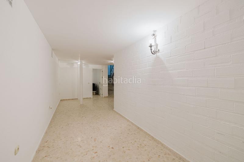 Foto 53a3629b-7cdf-46b5-b66d-2f4b7011c3fc. Casa adossada a Urbanización Santa Rosa Torrox