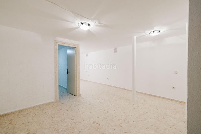 Foto c3315d49-ace0-40b8-8ef4-70193ed02db0. Casa adossada a Urbanización Santa Rosa Torrox