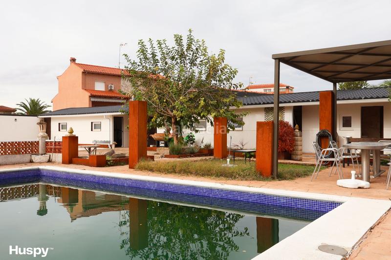 Foto fc627c9b-2206-4ef4-b0af-6f8256ca52bd. Casa con piscina in Villarejo de Salvanés