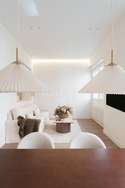 Foto 7a11b22d-0c37-495a-8b73-d574a9a152c5. Piso  en venta chamberí en Ríos Rosas-Nuevos Ministerios Madrid
