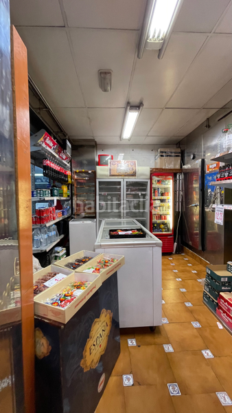 Foto 1b1b4fd9-3cf8-4a1b-9ec9-156adc47d52f. Local commercial dans Centro Parla