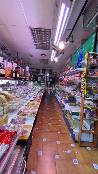 Foto 7fb16562-7a15-4dd2-b5c3-11ac9c18c7f2. Local commercial dans Centro Parla