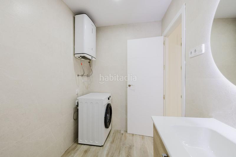 Foto 1a40d0b5-d548-4b19-a941-52be1d3b1f5c. Alquiler piso  en alquiler plaza victoria, en Málaga