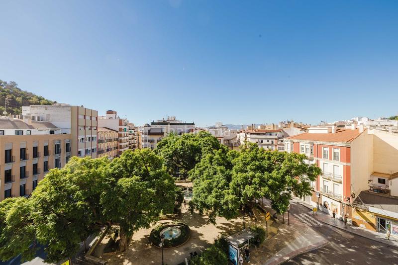 Foto d8a90fff-9099-4723-82e3-5db31ab5cee4. Lloguer pis a Cristo de la Epidemia Málaga