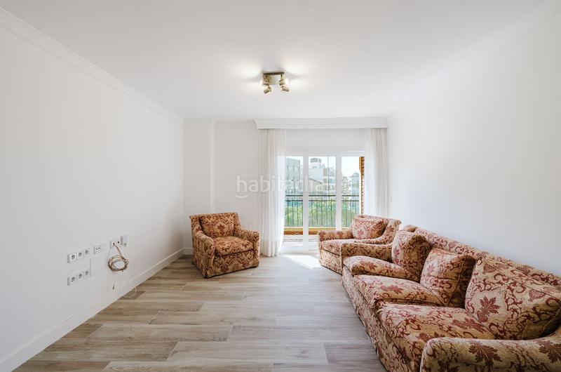 Foto 39b1f363-fd3e-465a-ad87-3f1992c74288. Miete etagenwohnung in Cristo de la Epidemia Málaga