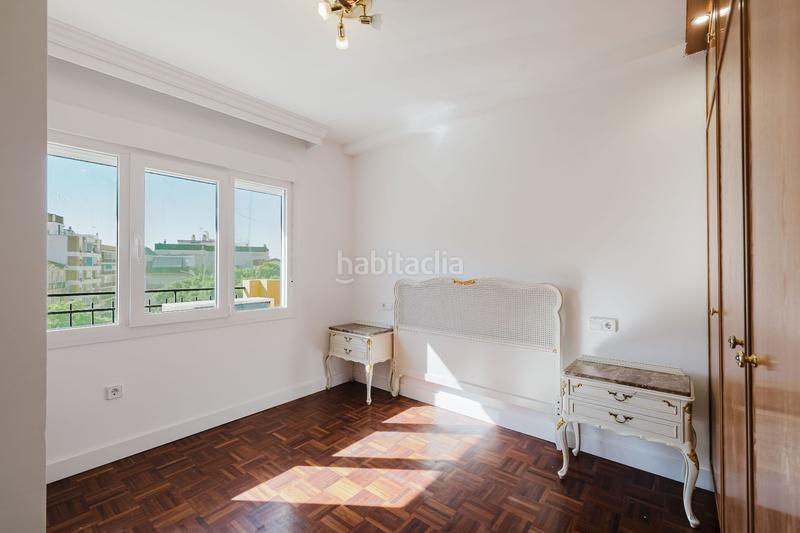 Foto d3bd2baa-f241-48cb-a171-d13e97ff8f0c. Miete etagenwohnung in Cristo de la Epidemia Málaga