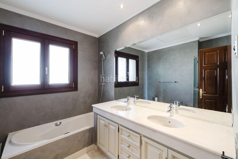 Foto 6c8dd1af-71a6-4c8f-903a-dcd7cda67ba6. Alquiler chalet villa de lujo en alquiler campo de golf flamingos, en Benahavís