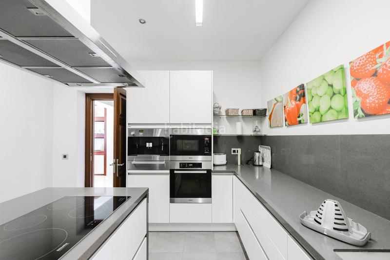 Foto 9c8353b3-f17d-4c40-a971-9726fa601463. Lloguer xalet amb piscina a Los Flamingos Benahavís