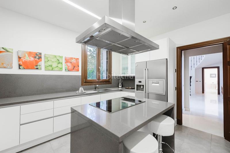 Foto 90d23c9e-7c0f-4c9c-8c55-a9bb08ea1398. Location chalet avec piscine dans Los Flamingos Benahavís