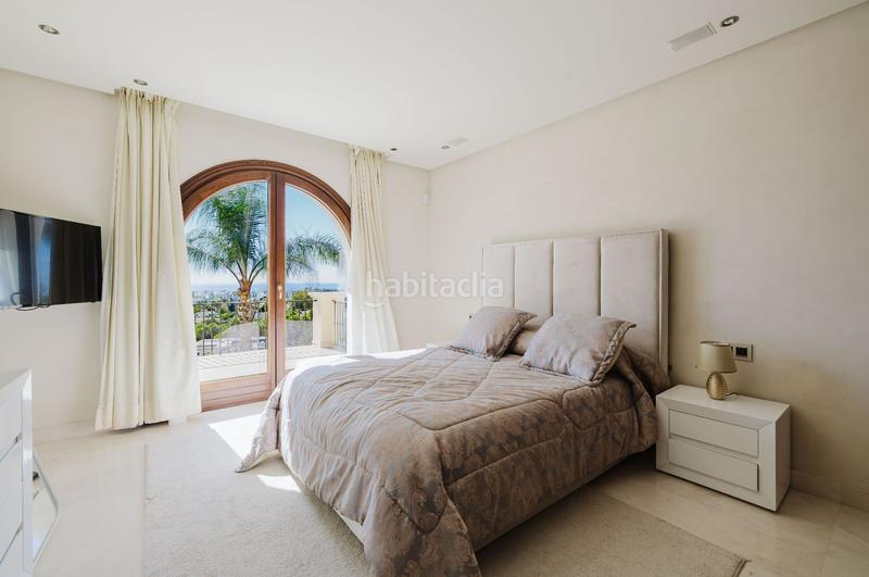 Foto 45f5f09a-ac8b-41cc-9aad-b83edb315baf. Rent chalet with pool in Los Flamingos Benahavís