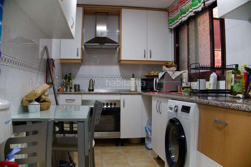 Foto 0ba0f07f-6b2a-436a-a060-a69b978c1ac3. Appartement avec chauffage piscine dans El Quiñón Seseña