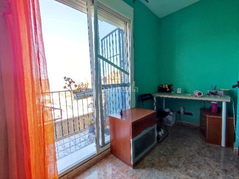 Foto 9a7e6d2e-d8bd-40a6-89eb-ba59f9cd4915. Zweistöckige wohnung mit heizung in El Cortijuelo Málaga