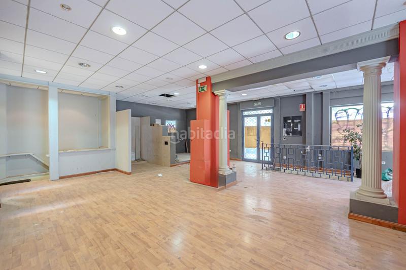 Foto b0dbf52c-135b-4553-b63a-3c7d8ca2a85c. Locale commerciale in Ibiza Madrid