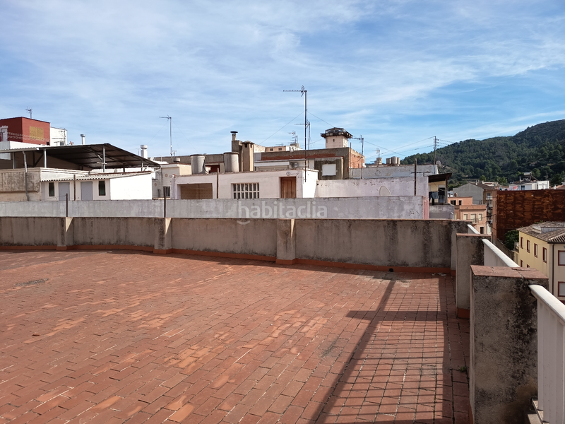 Foto 06841f17-8bc5-406f-876e-56e4b7bd2989. Casa adossada a Villalonga