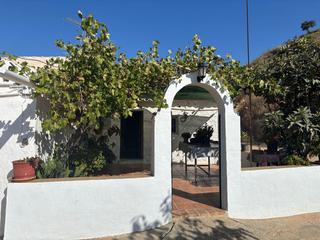 Bauernhof in Almogía. Cortijo andaluz en venta  almogía, málaga