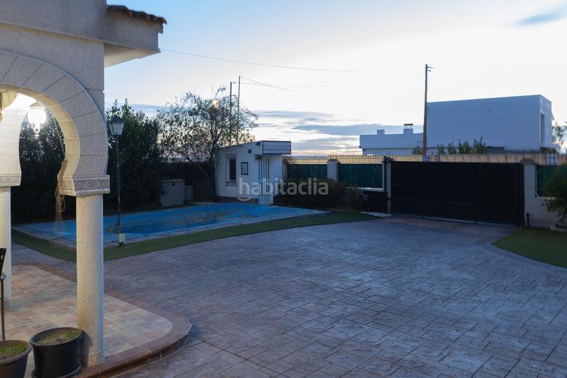 Foto 1757ff69-4c4f-40ba-b7a3-f7fc3b9f7ba7. Maison avec piscine dans Altos de Jarama Paracuellos de Jarama