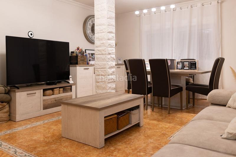 Foto 2d5bd51b-b71b-4e81-b30b-311eddd74480. Maison avec piscine dans Altos de Jarama Paracuellos de Jarama