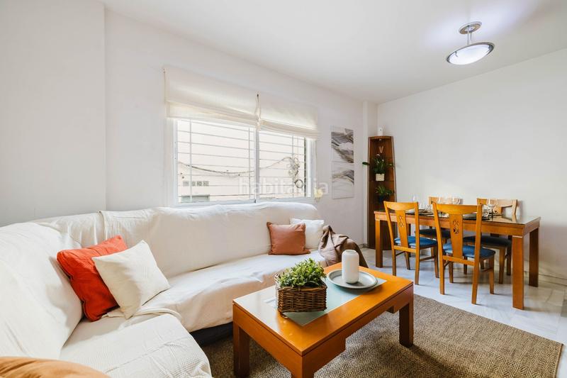 Foto dc708d89-9b43-4f48-a995-69281912bf5a. Piso  en venta , centro histórico en El Molinillo - Capuchinos Málaga