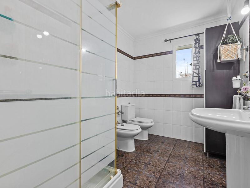 Foto 97a8ce2d-bfbb-4f69-bc68-979359e20f17. Pis amb calefacció a San Pablo Sevilla