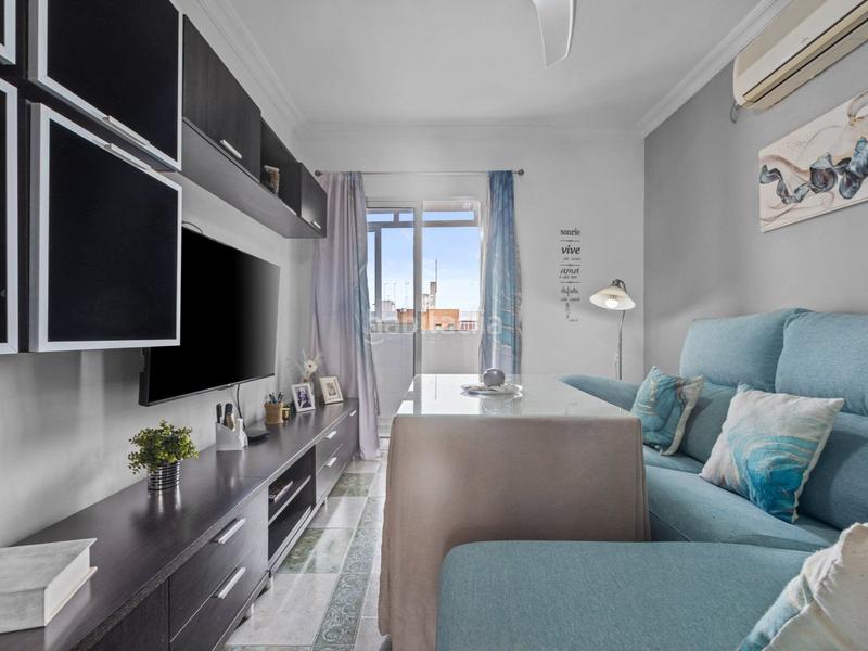 Foto d70b1d99-d67d-4370-983e-98674dd60b8d. Pis amb calefacció a San Pablo Sevilla