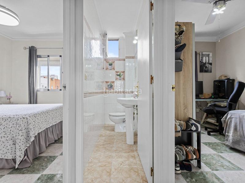 Foto f3763802-d09a-4651-abb3-8793141fd454. Pis amb calefacció a San Pablo Sevilla